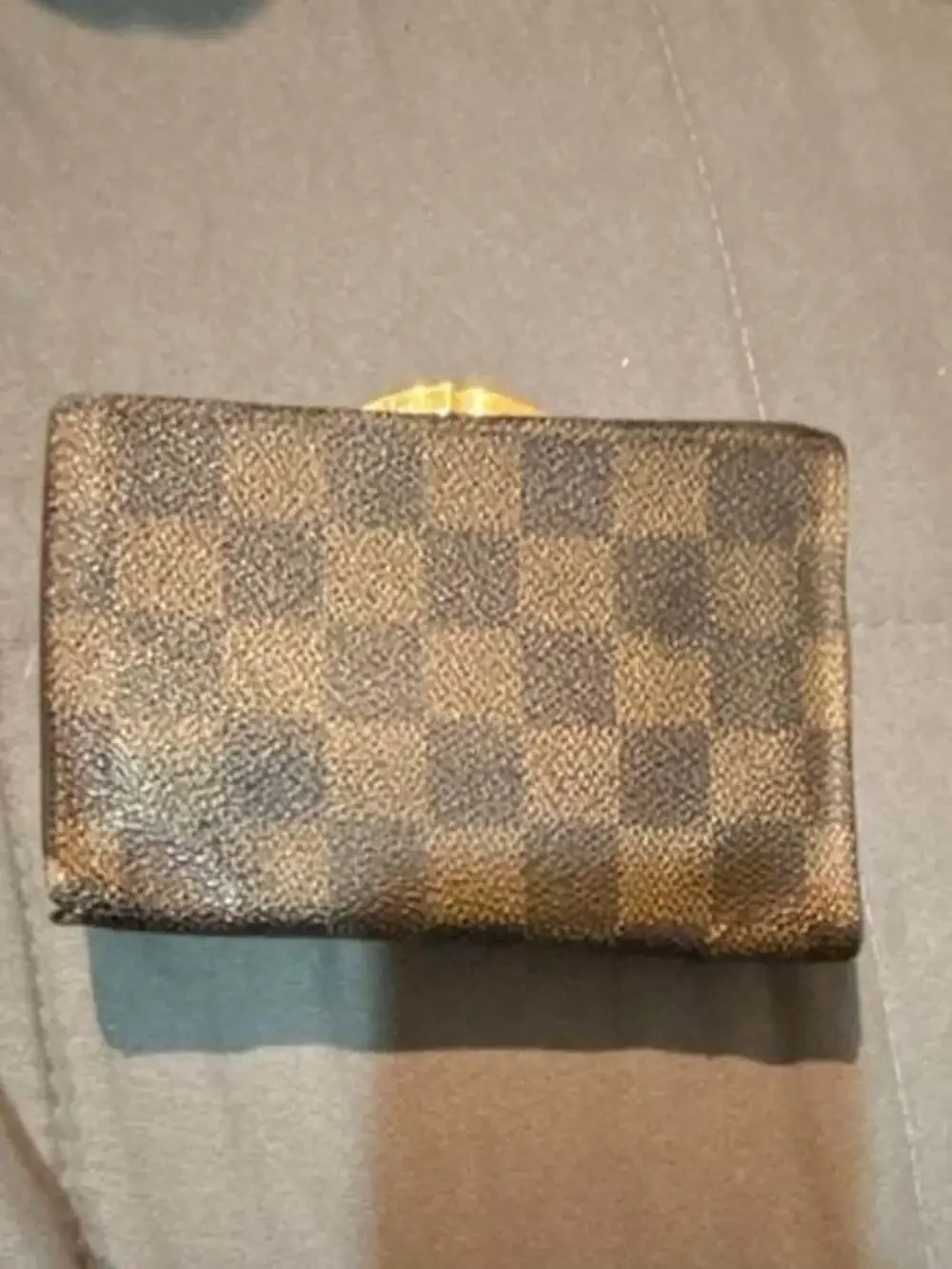 Louis Vuitton Damier Ebene French Kisslock Purse Wallet